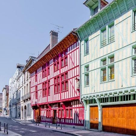 Brit Hotel Comtes De Champagne - Troyes Centre Historique Exteriör bild