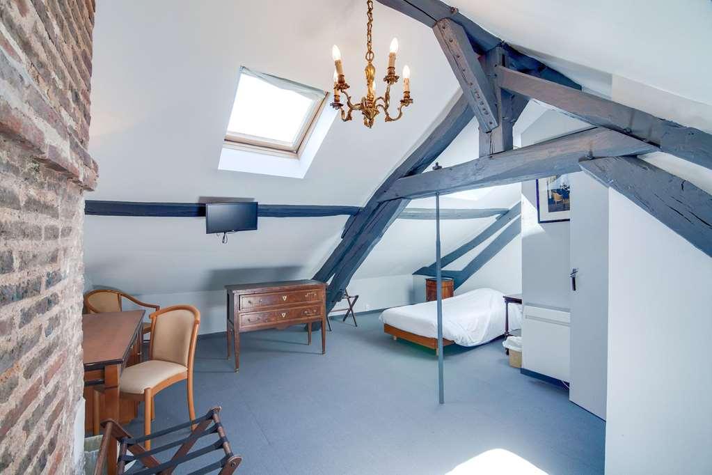 Brit Hotel Comtes De Champagne - Troyes Centre Historique Rum bild